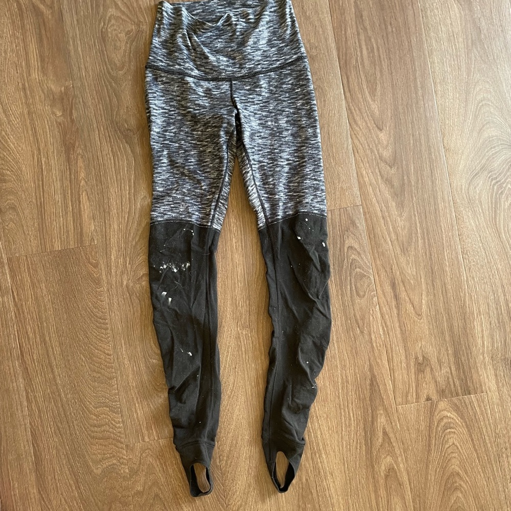 Lululemon Yoga Pants - Gray & Black